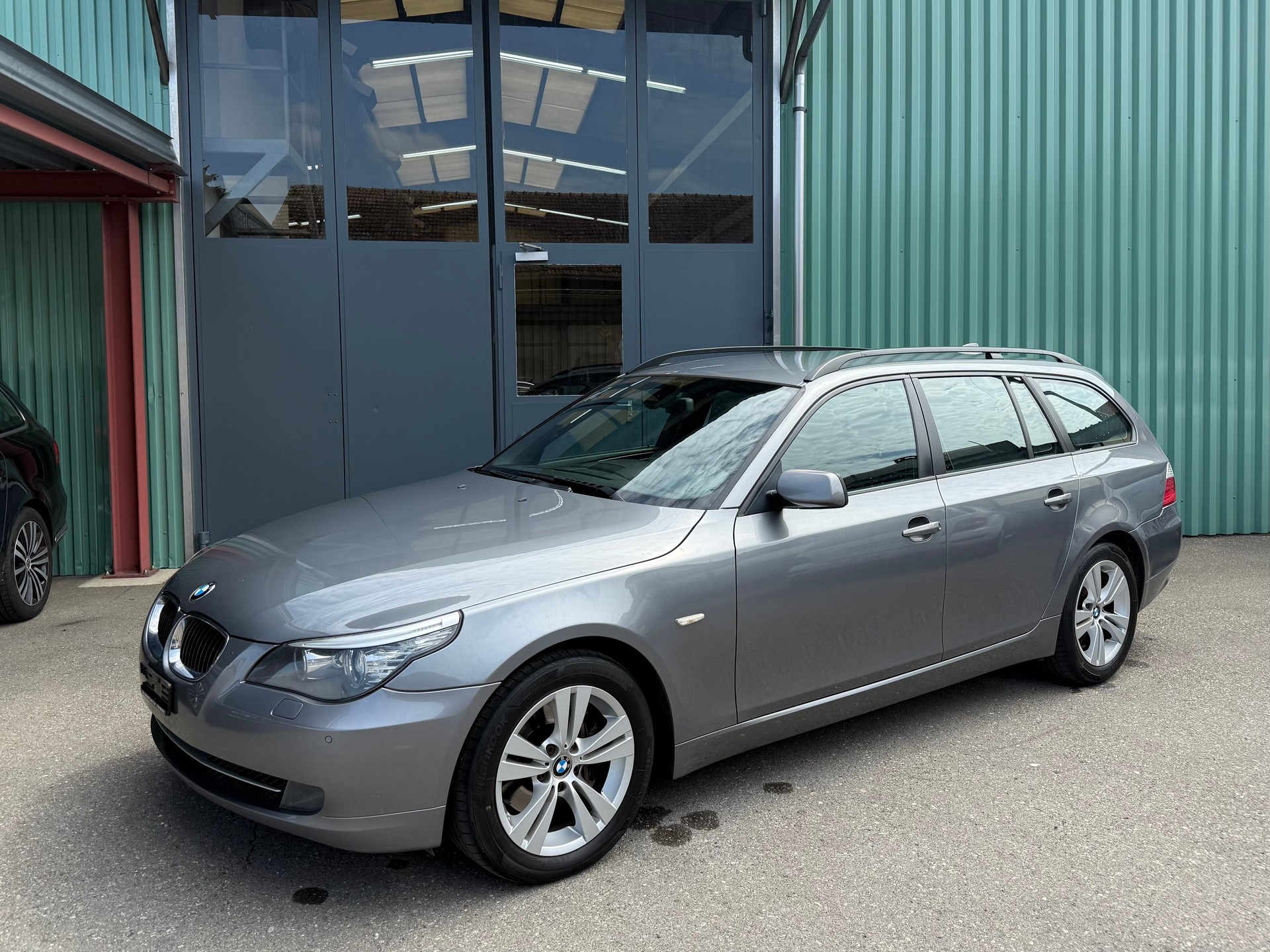 BMW 525xd Touring Steptronic Facelift (Edition)