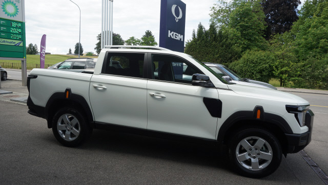 KGM-SsangYong Musso 2.2 Platinum 4WD A-image-2