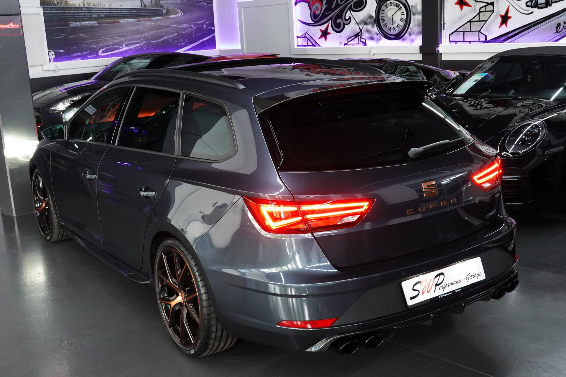 SEAT LEON 2.0 TSI CUPRA R 340 DSG 4-DRIVE APR ON TOP-image-9