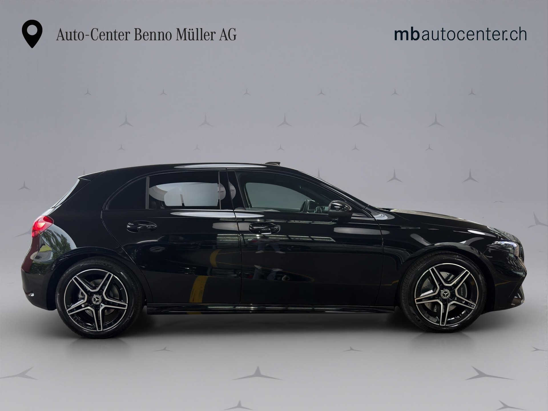 MERCEDES-BENZ A 220 AMG Line 4m-image-6