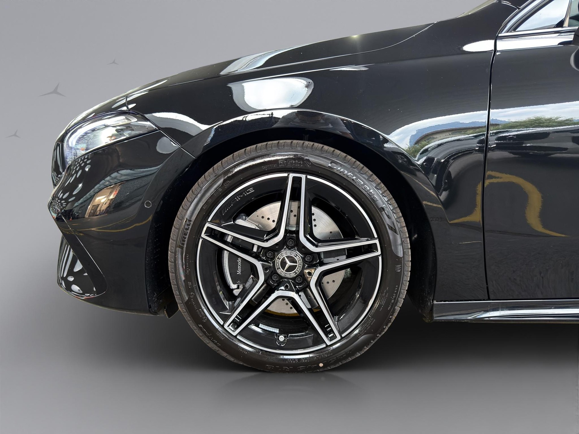 MERCEDES-BENZ A 220 AMG Line 4m-image-21