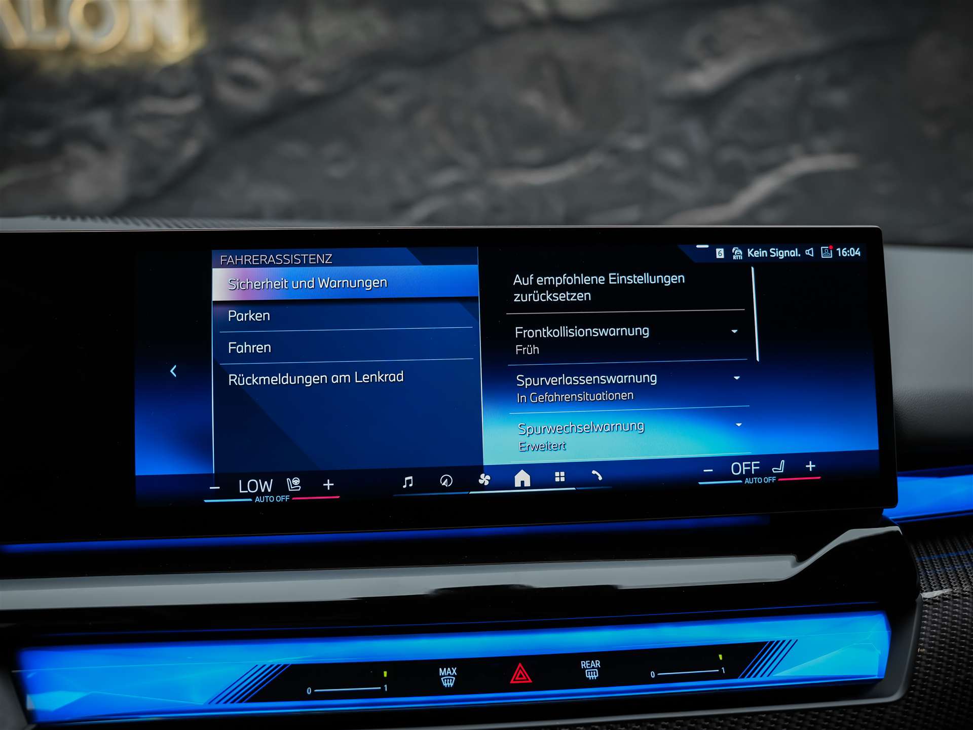 BMW 520i M Sport Steptronic *Abstandsregler*Sitzbelüftung*Harman/Kardon*Head Up*-image-39