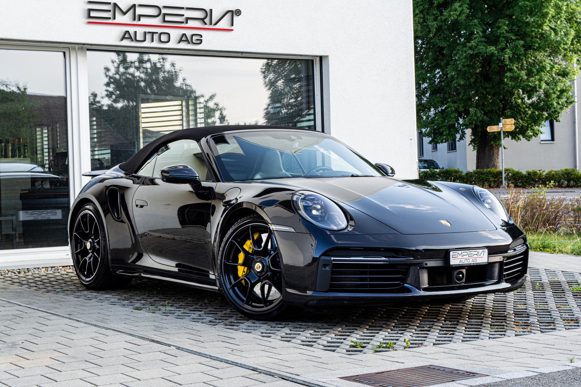 PORSCHE 911 Turbo S Cabriolet PDK