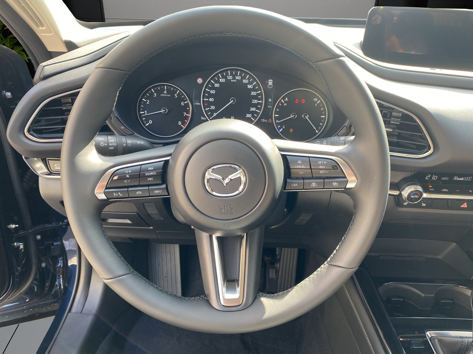 MAZDA CX-30 SKYACTIV-G 140 M Hybrid Centre Line FWD AT-image-13