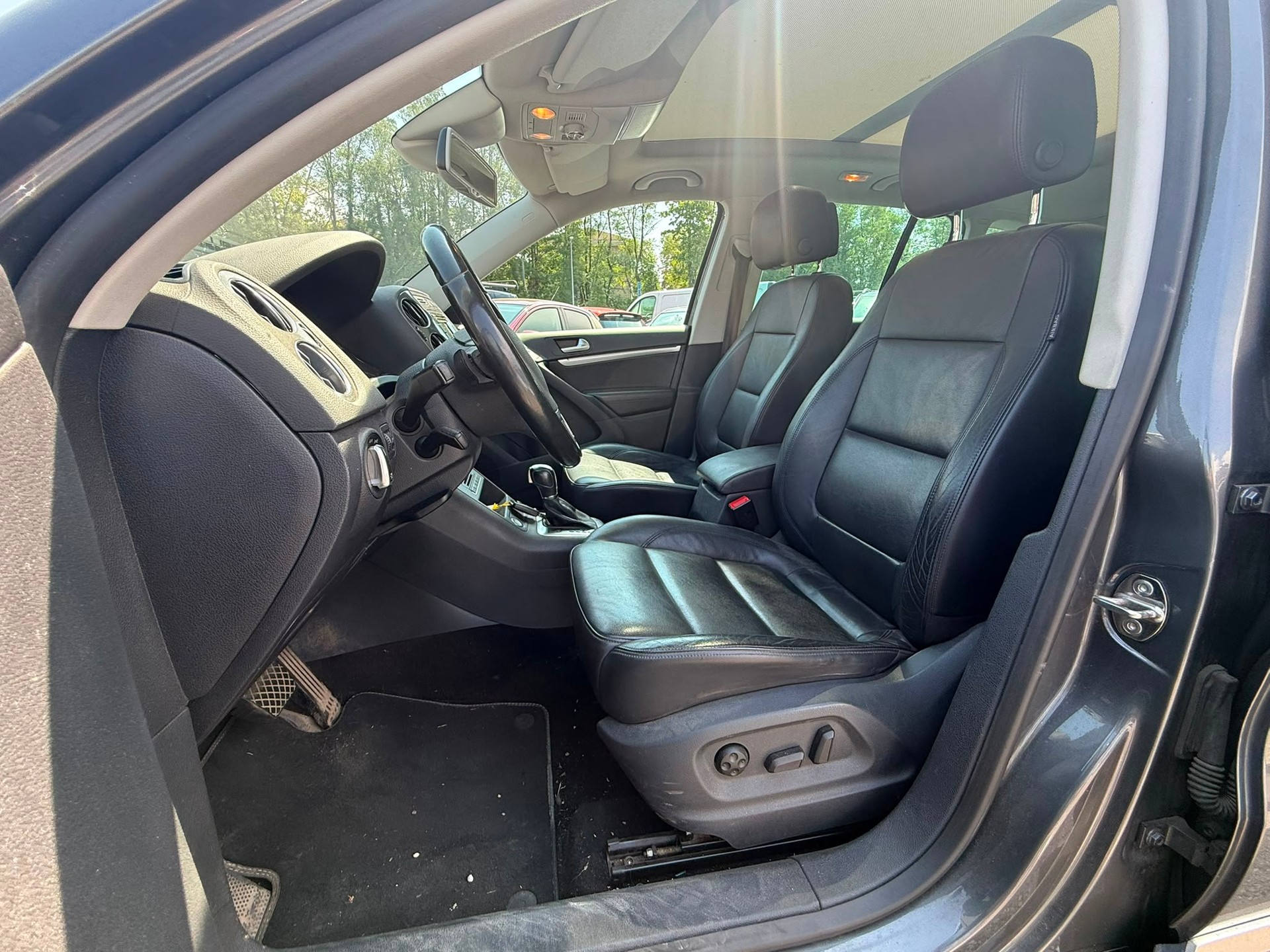 VW Tiguan 2.0 TSI Track&Style 4Motion DSG-image-9