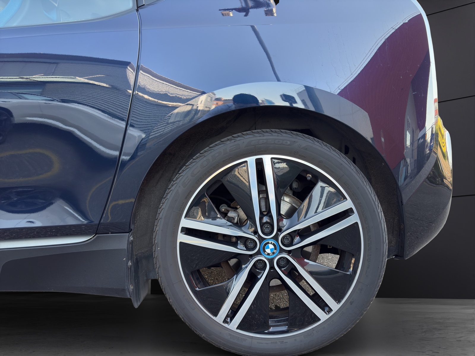 BMW i3 120 Ah-image-8