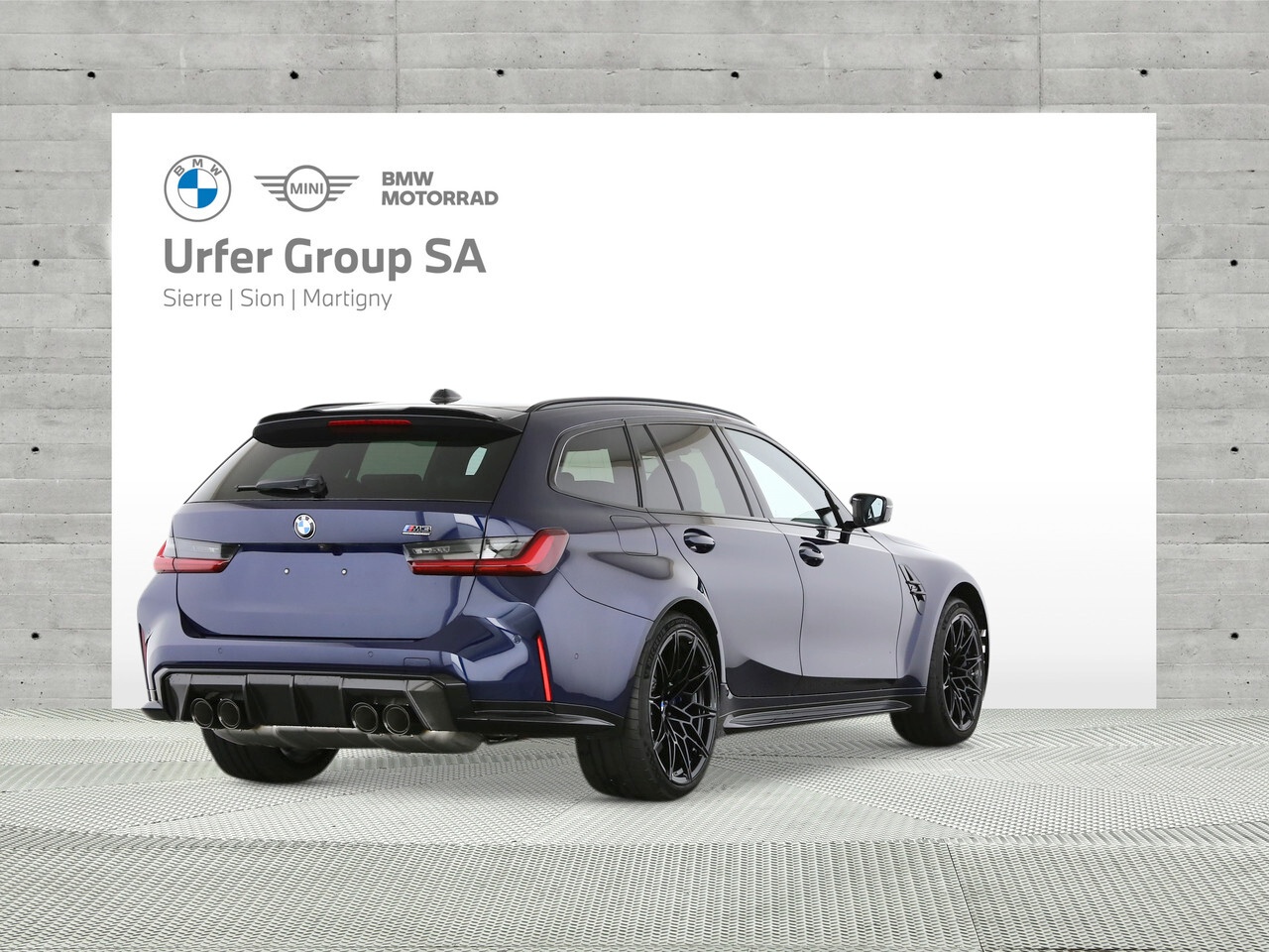 BMW M3 Touring xDrive Competition M-showroom-element-2