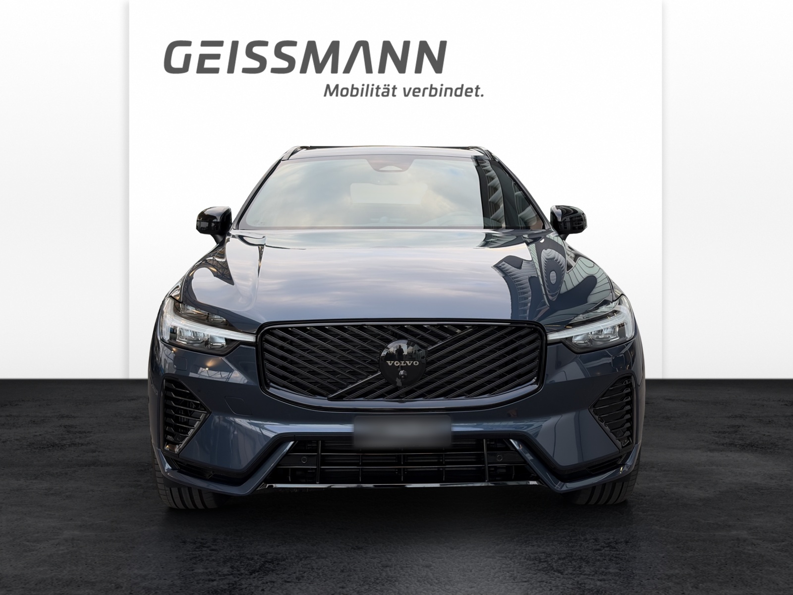 VOLVO XC60 2.0 T6 TE Black Edition eAWD-image-6