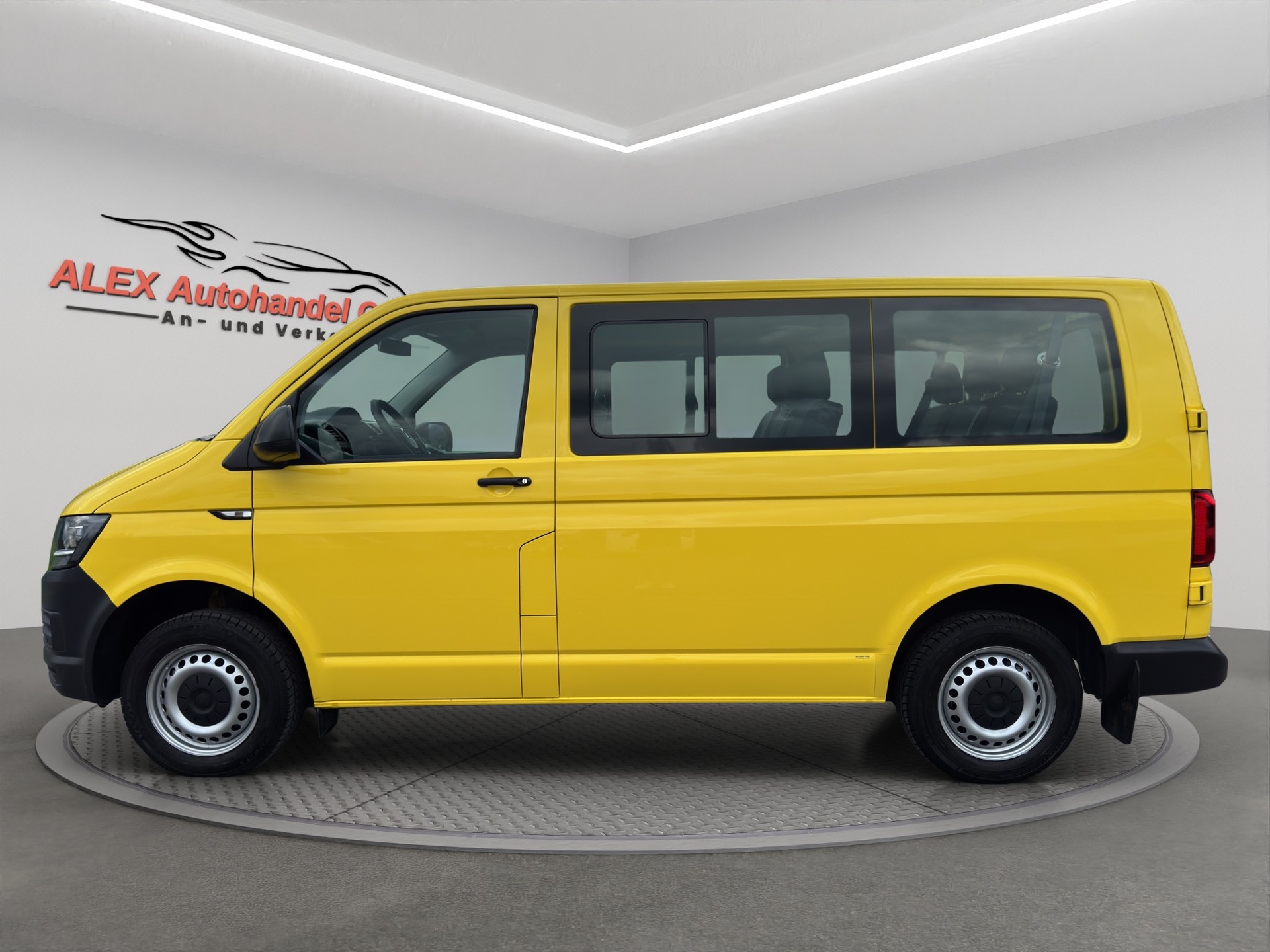 VW T6 Caravelle 2.0 TDI Trendline 9 Plätzer-image-2
