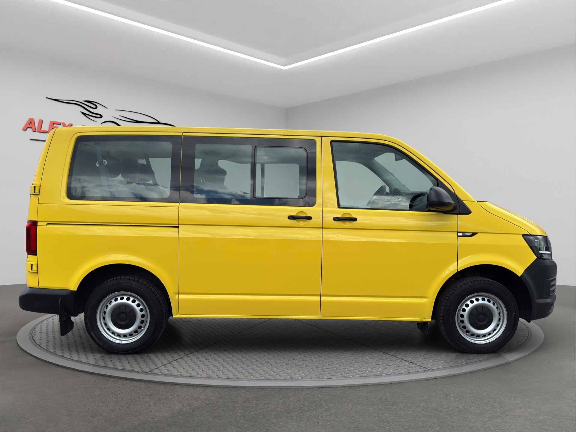 VW T6 Caravelle 2.0 TDI Trendline 9 Plätzer-image-7