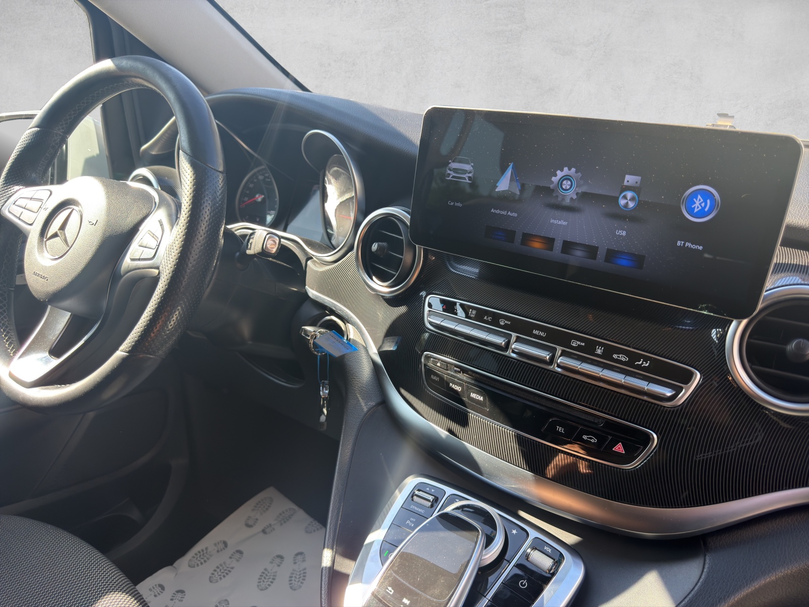 MERCEDES-BENZ V 250 d lang 4Matic 7G-Tronic-image-12