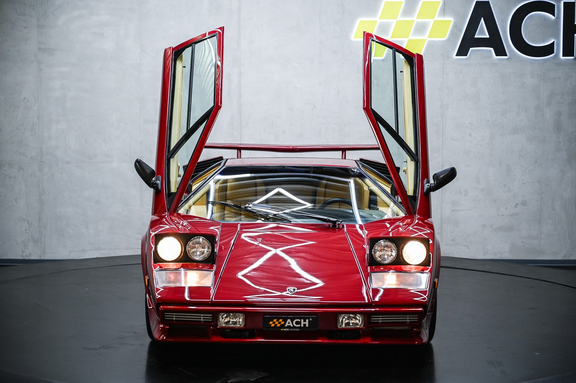 LAMBORGHINI Countach 5000 QV-image-4