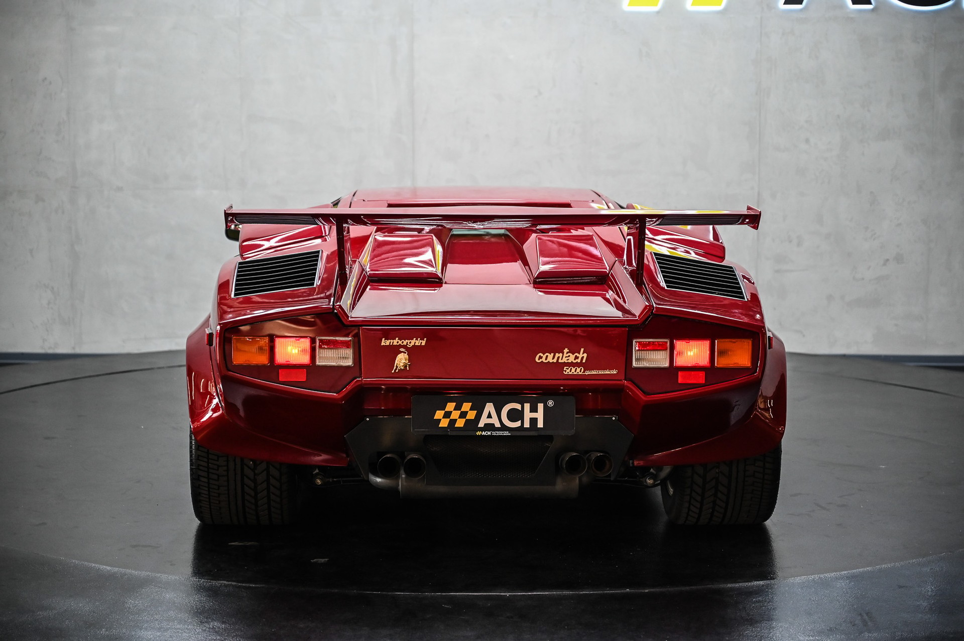LAMBORGHINI Countach 5000 QV-image-10