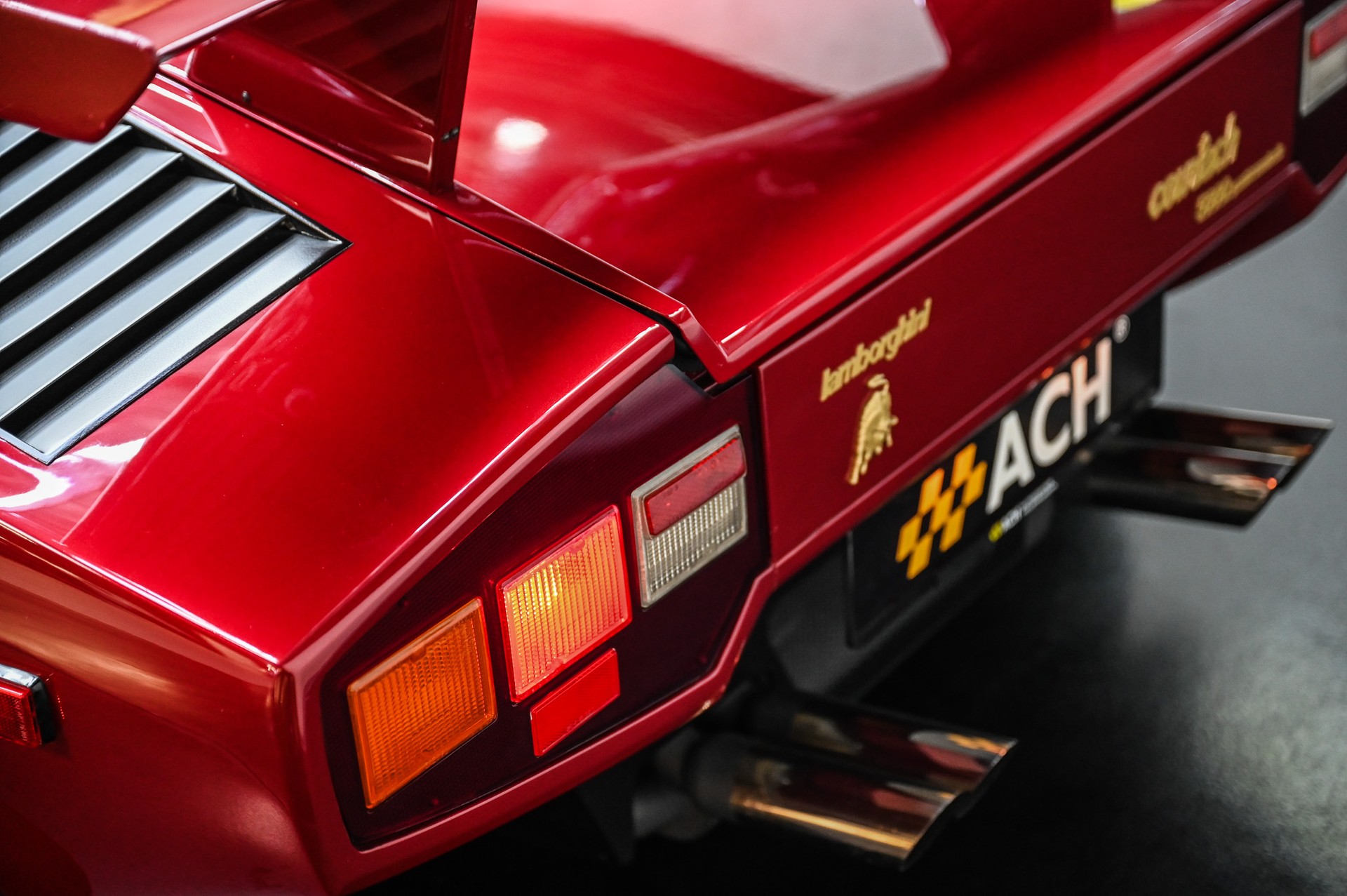 LAMBORGHINI Countach 5000 QV-image-22