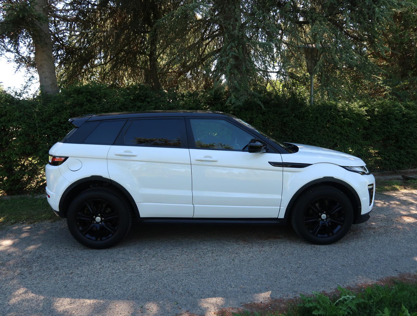 LAND ROVER Evoque 2.0 TD4 SE Dynamic AT9-showroom-element-3