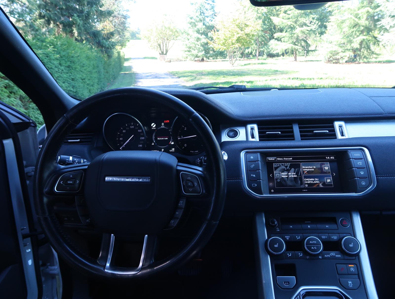 LAND ROVER Evoque 2.0 TD4 SE Dynamic AT9-image-9