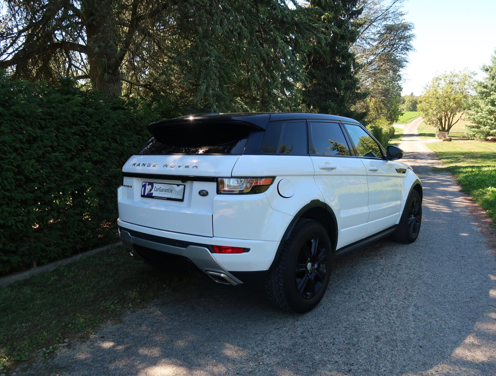 LAND ROVER Evoque 2.0 TD4 SE Dynamic AT9-image-4