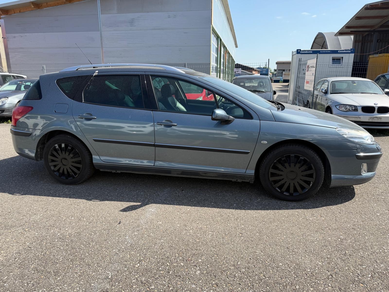PEUGEOT 407 SW 2.2 Dynamic Edition Automatic-image-4