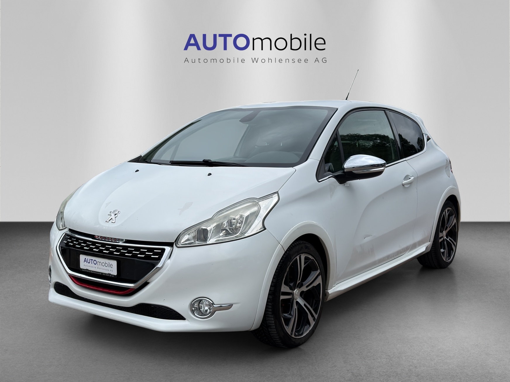 PEUGEOT 208 1.6 Turbo GTi-showroom-element-1