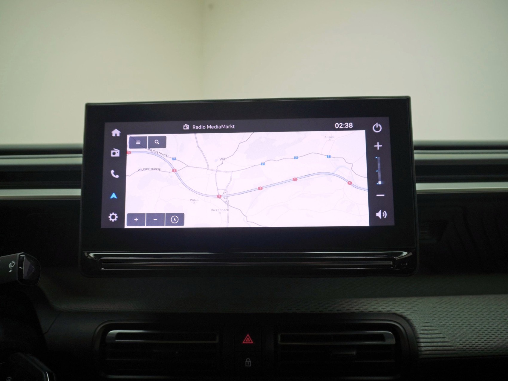 CITROEN C3 1.2 Hybrid Max-image-14