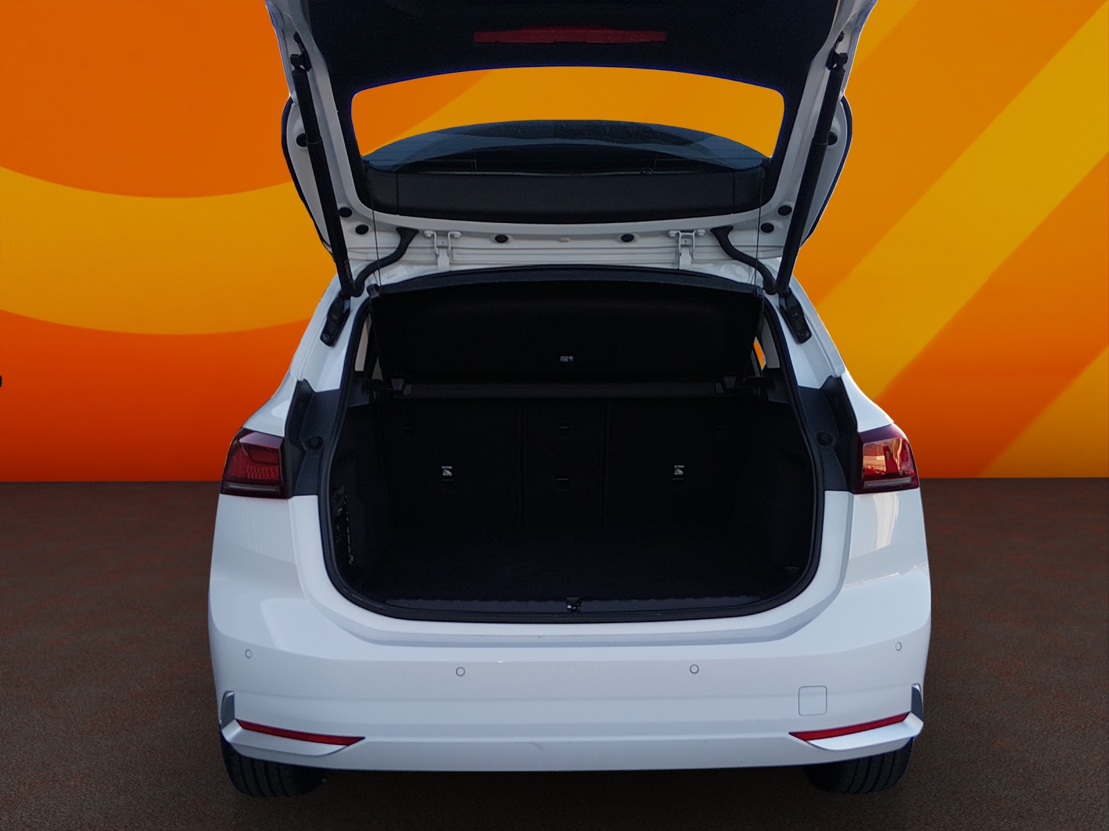 BMW 218d Active Tourer DKG-image-12