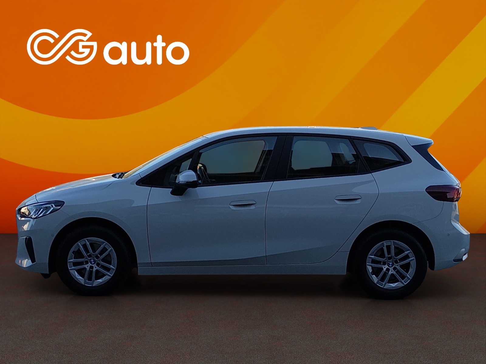BMW 218d Active Tourer DKG-showroom-element-3