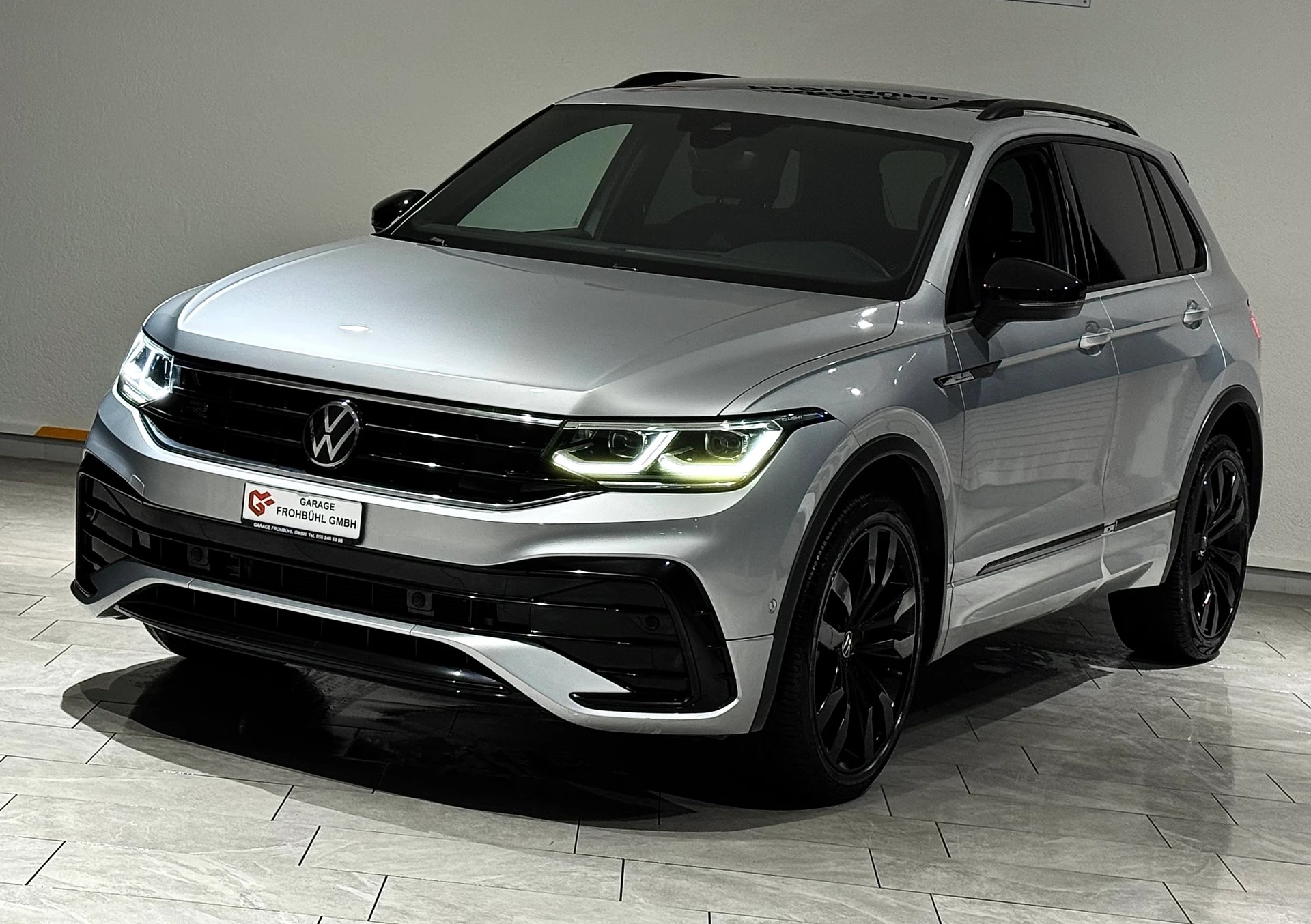 VW VW VW Tiguan 2.0TSI R-Line 4Motion DSG l 1.Hand l CH l