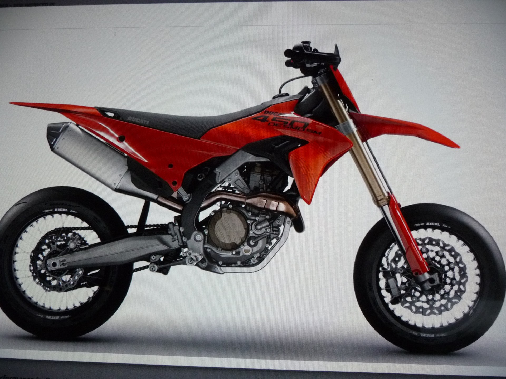 DUCATI DESMO 450 SM-showroom-element-3