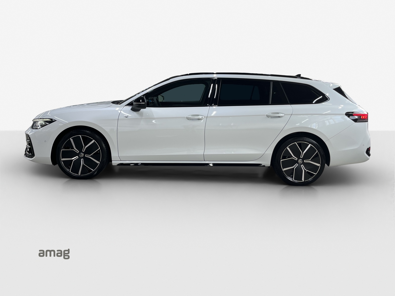 VW Passat Variant 2.0 TSI evo4 R-Line 4 Motion DSG-showroom-element-1