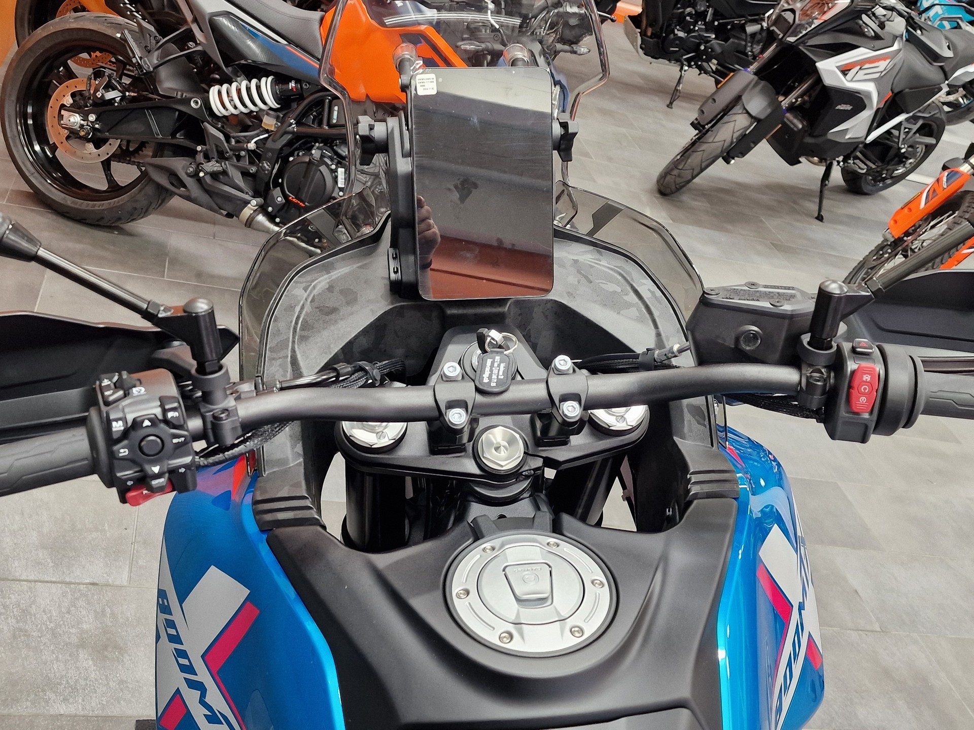 CF MOTO 800MT-X-image-3