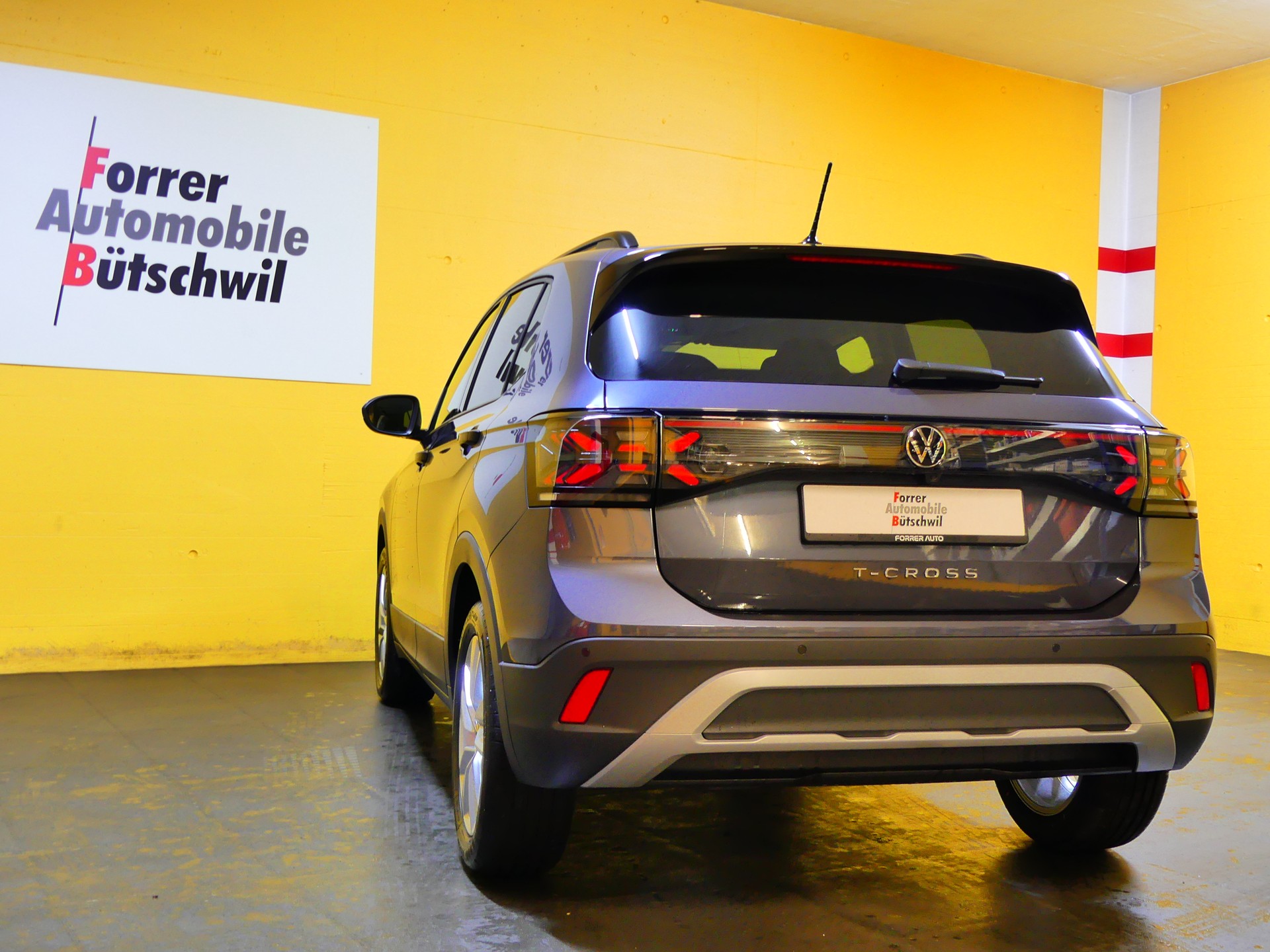 VW T-Cross 1.0 TSI EVO Life DSG-image-4