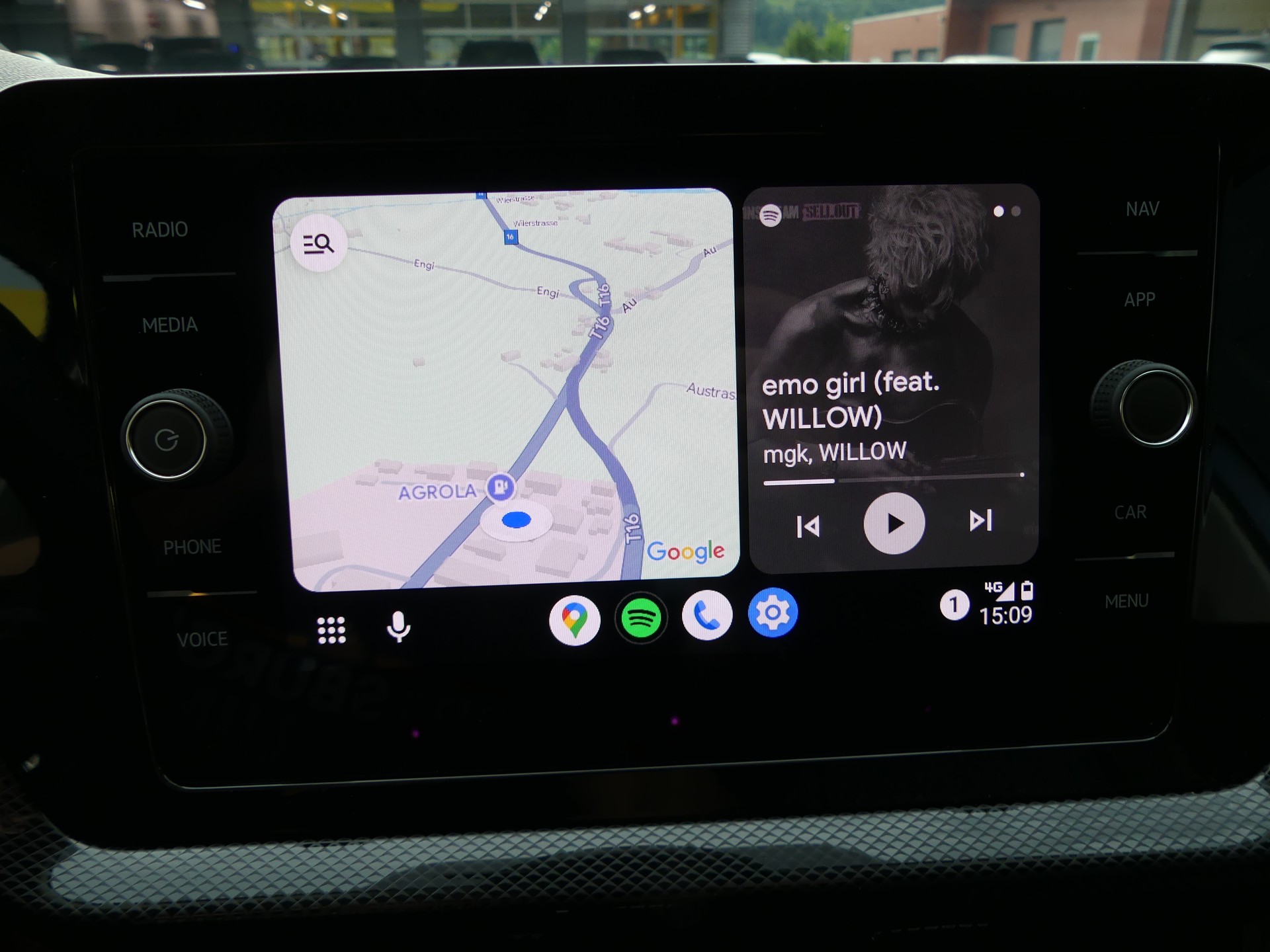 VW T-Cross 1.0 TSI EVO Life DSG-image-14