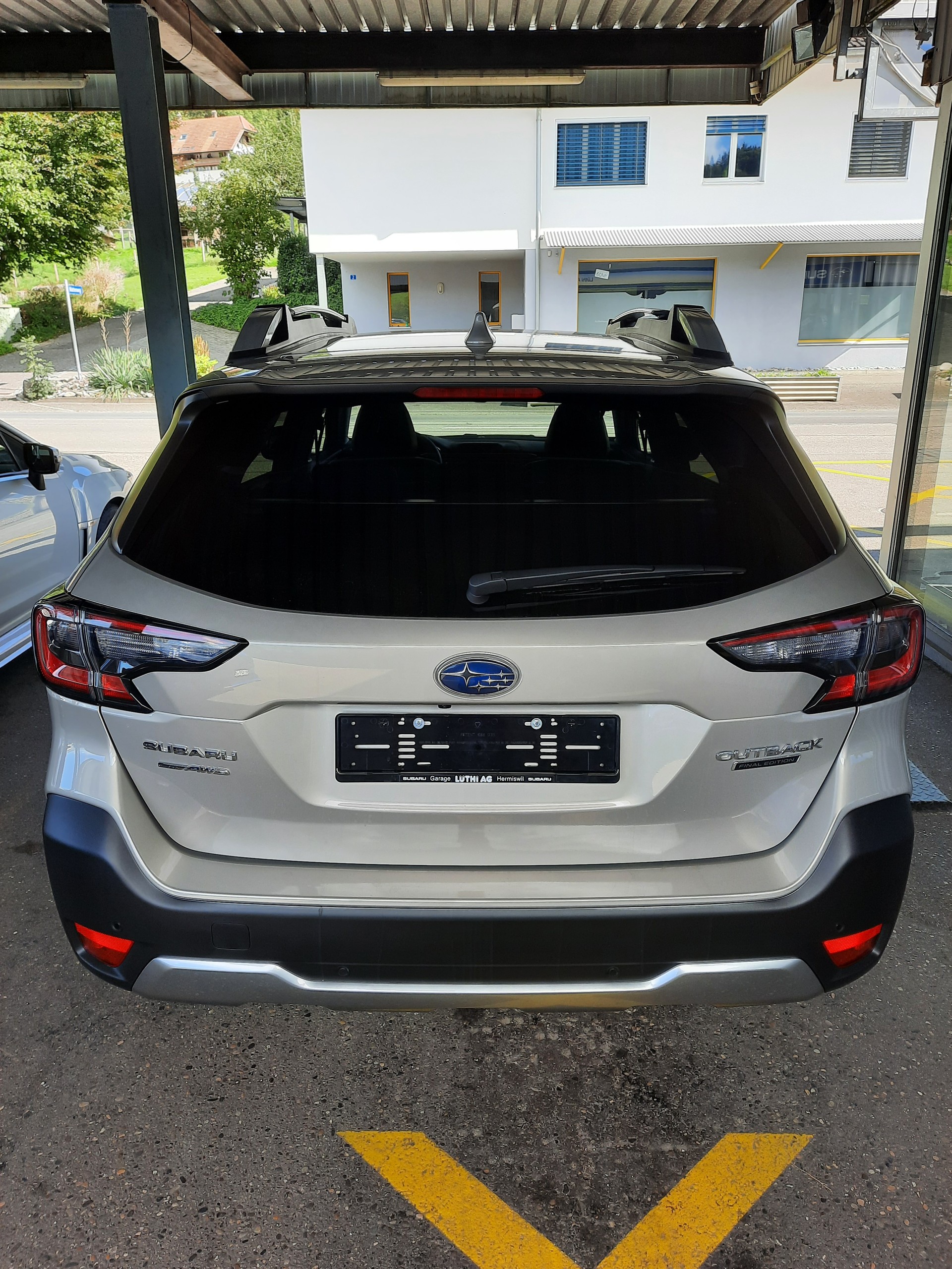 SUBARU Outback 2.5i Final Edition AWD Lineartronic-image-5