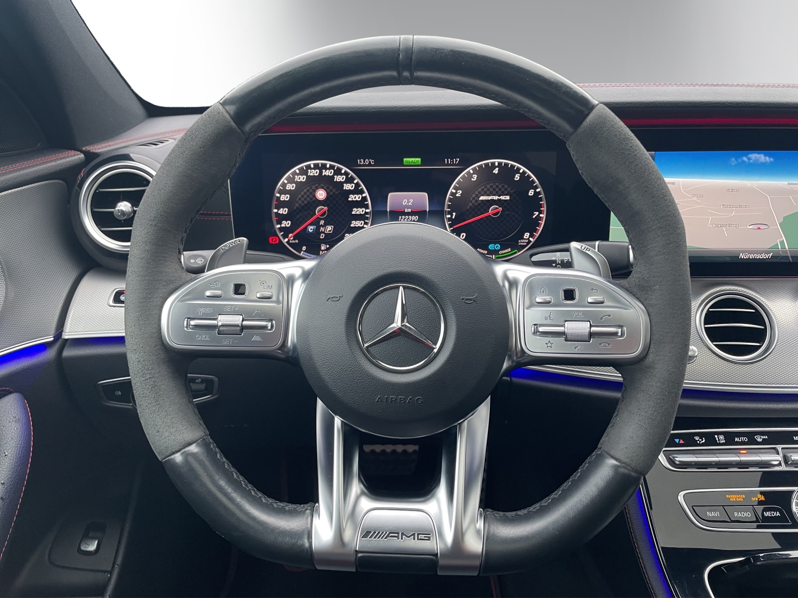 MERCEDES-BENZ E 53 AMG 4Matic+ Speedshift MCT-image-17