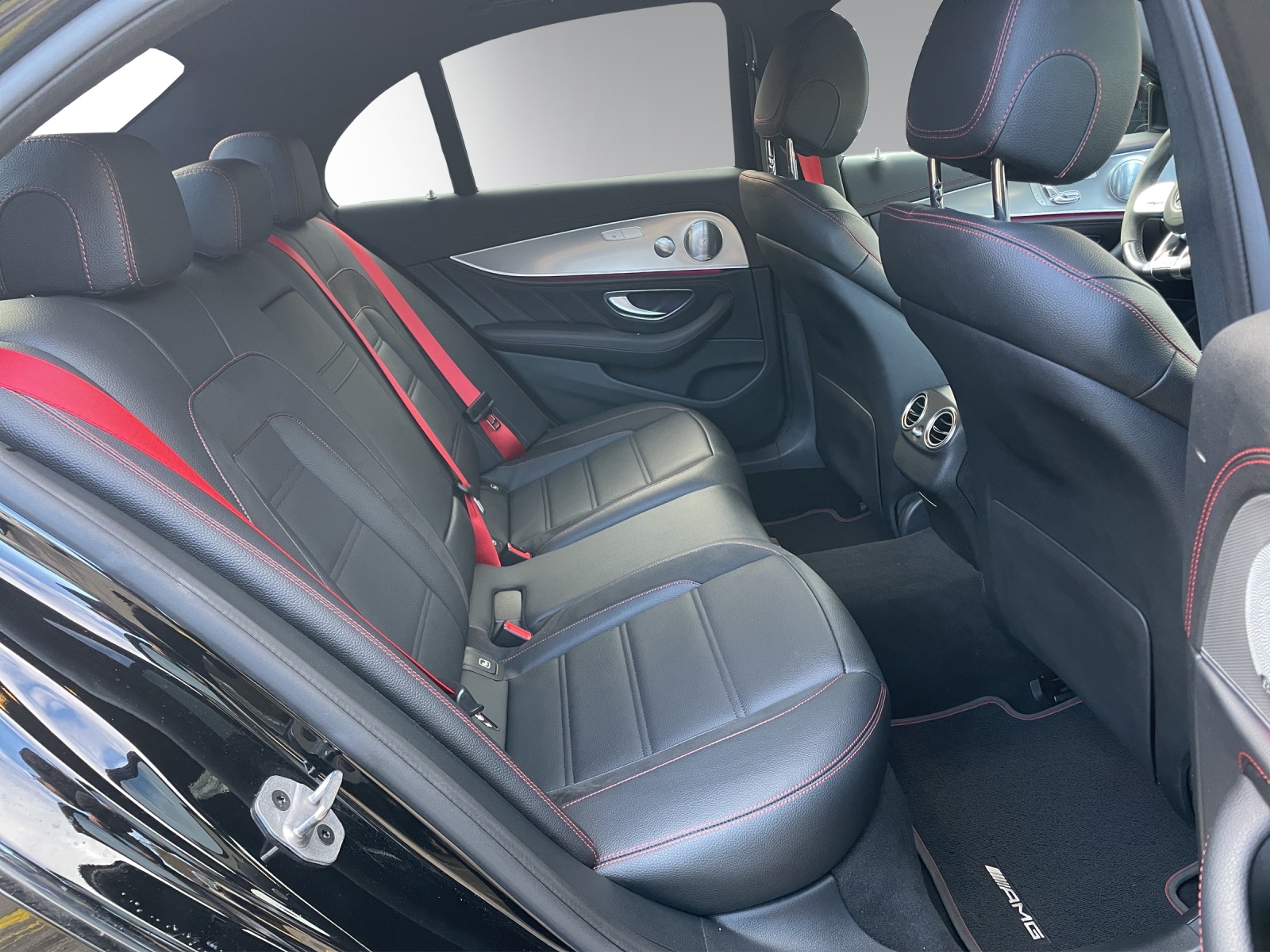 MERCEDES-BENZ E 53 AMG 4Matic+ Speedshift MCT-image-14