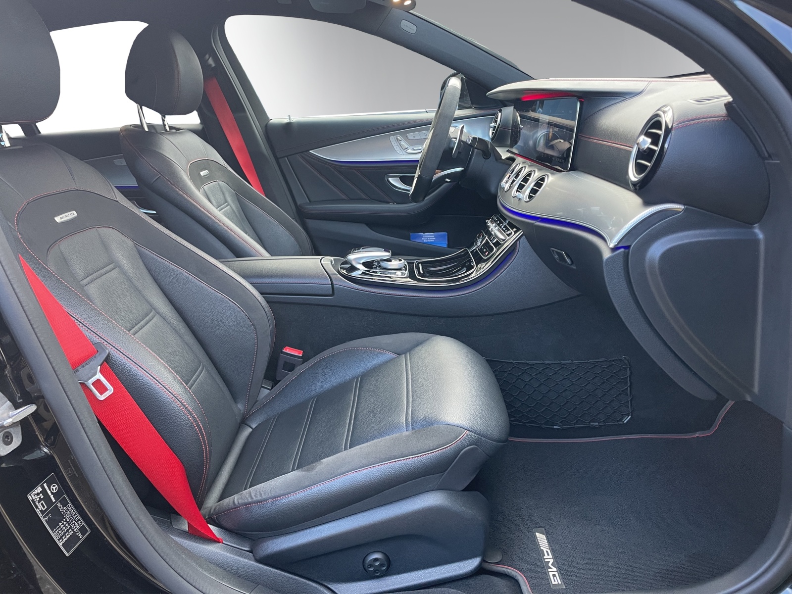MERCEDES-BENZ E 53 AMG 4Matic+ Speedshift MCT-image-13