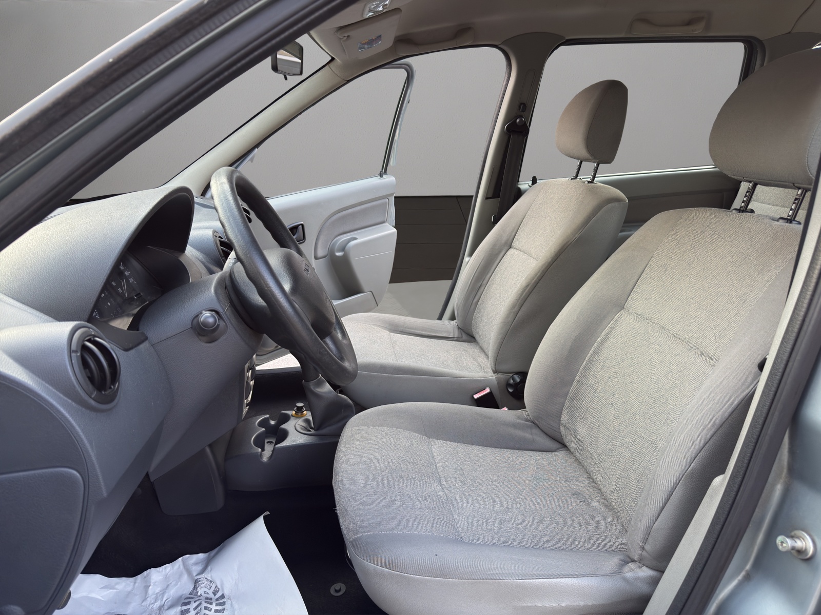 DACIA Logan 1.6 Ambiance-image-8