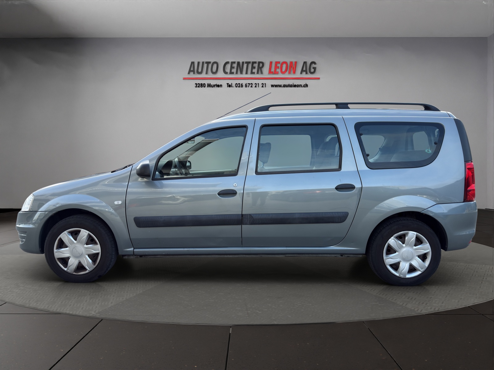 DACIA Logan 1.6 Ambiance-showroom-element-2