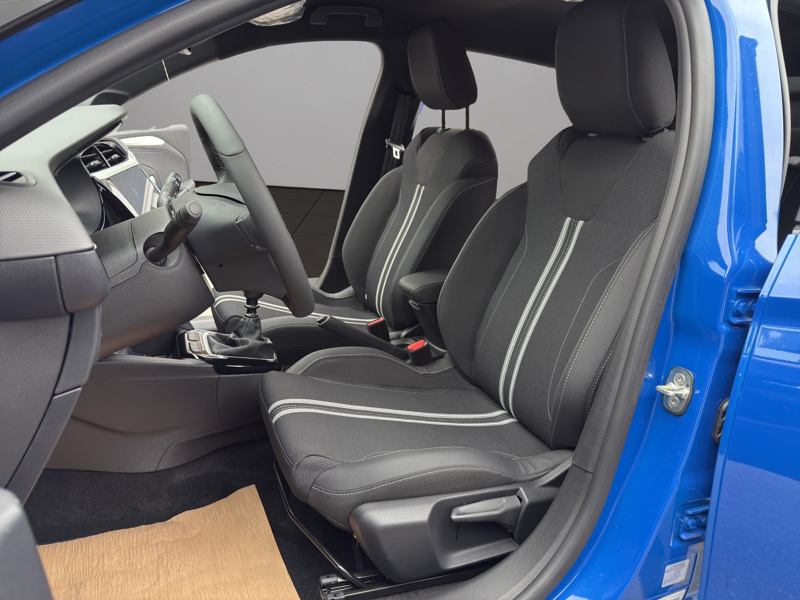 OPEL Corsa 1.2 TP GS-image-8