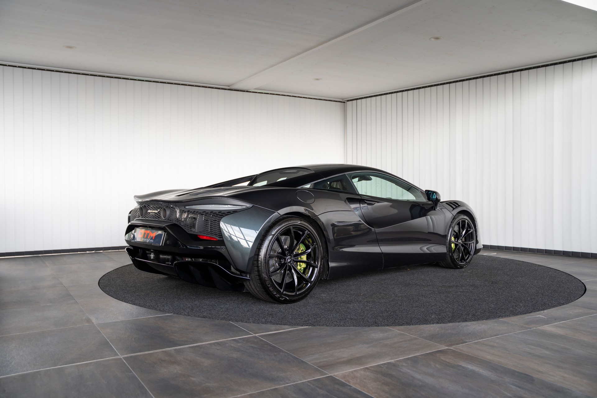 McLAREN ARTURA 3.0 V6-image-4