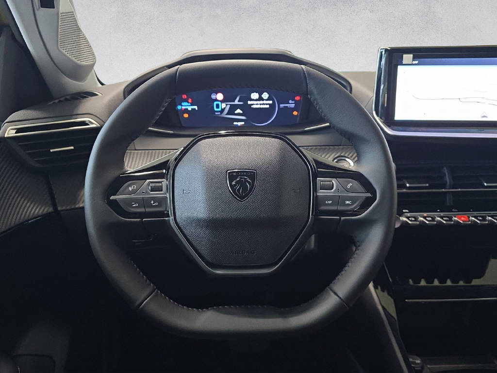 PEUGEOT 208 1.2 Hybrid Allure Premium-image-11