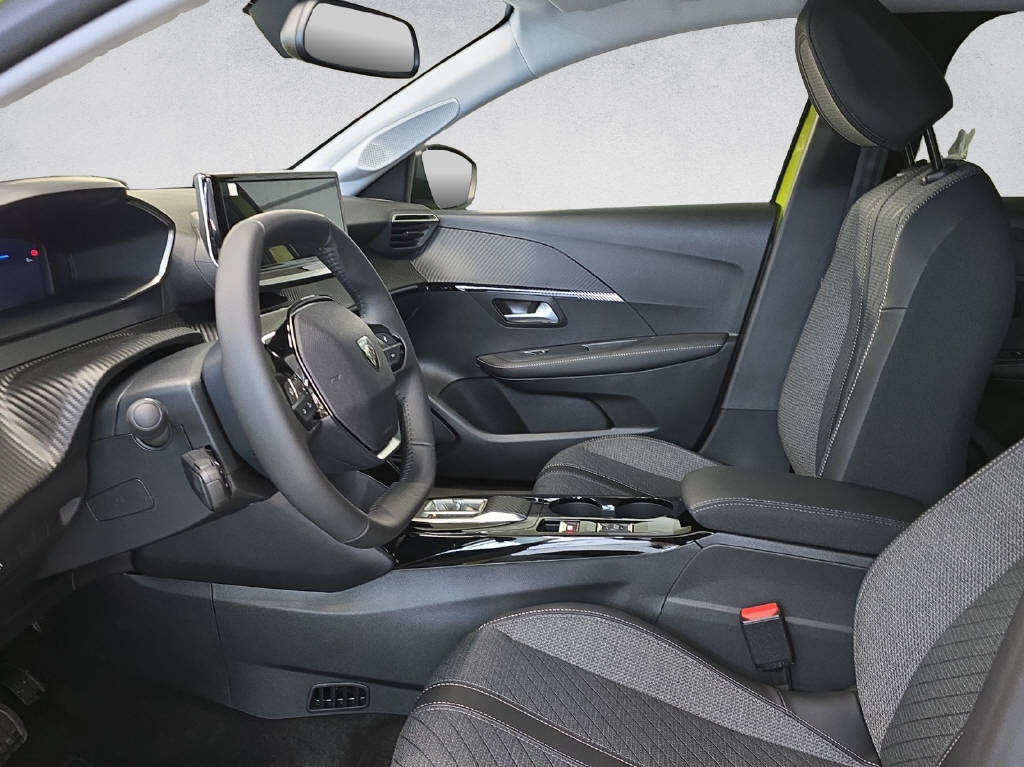 PEUGEOT 208 1.2 Hybrid Allure Premium-image-9