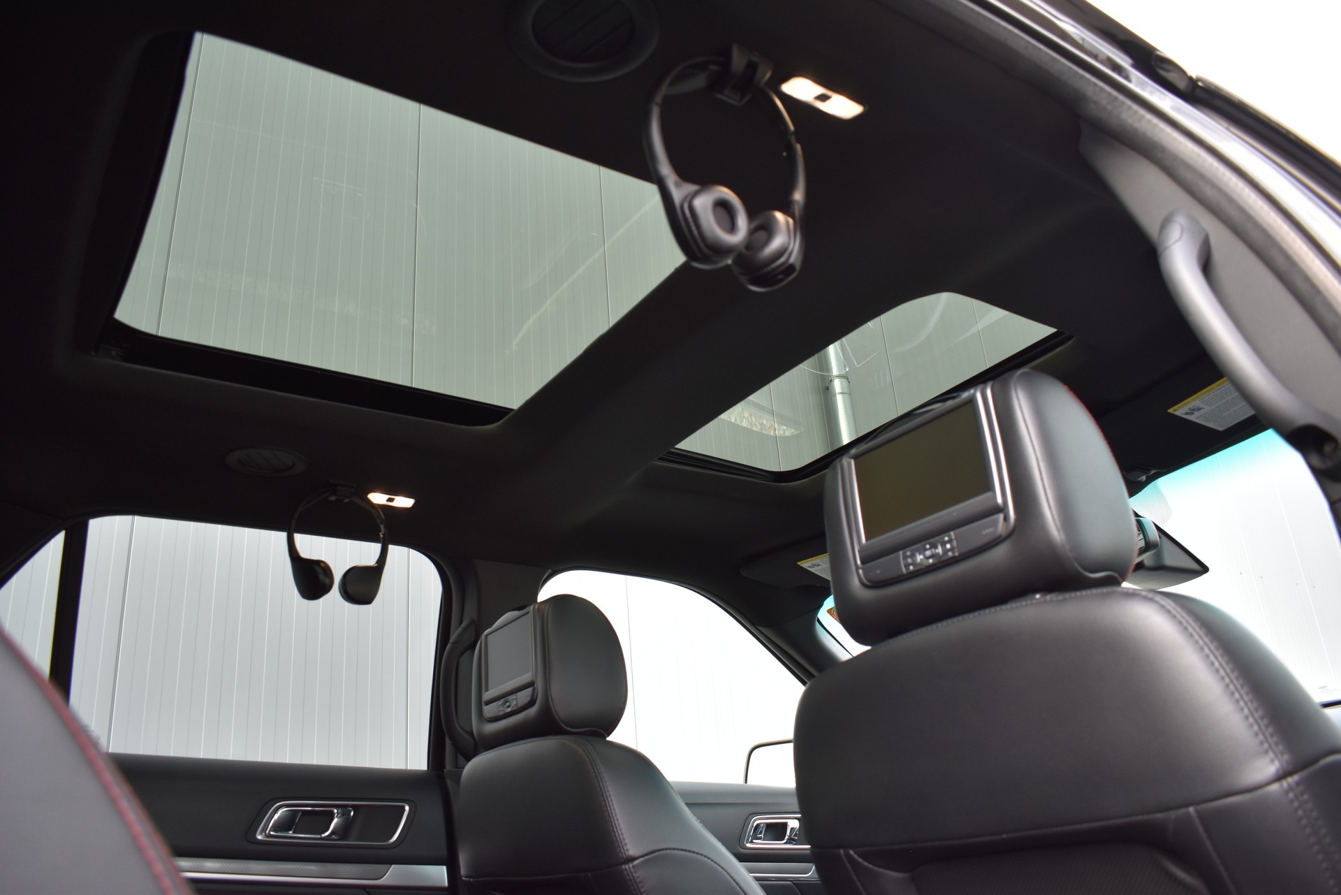 FORD Explorer 3.5L V6 EcoBoost 4WD-image-14