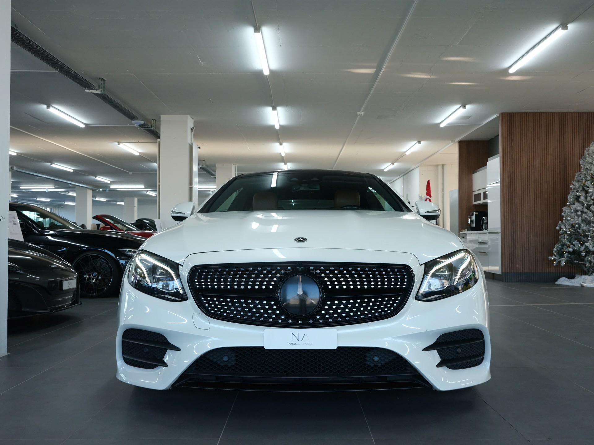MERCEDES-BENZ E 400 Coupé AMG Line 4 Matic 9G-Tronic-image-8