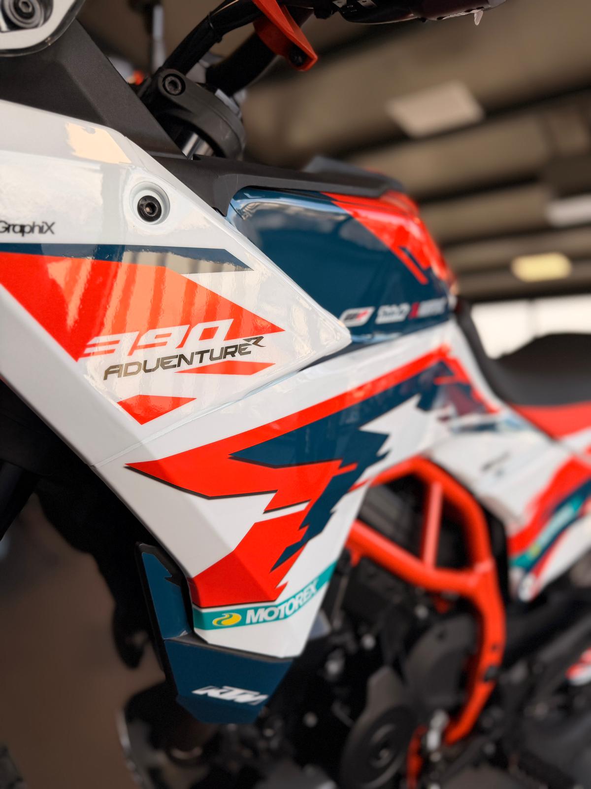 KTM 390 Adventure R-showroom-element-3