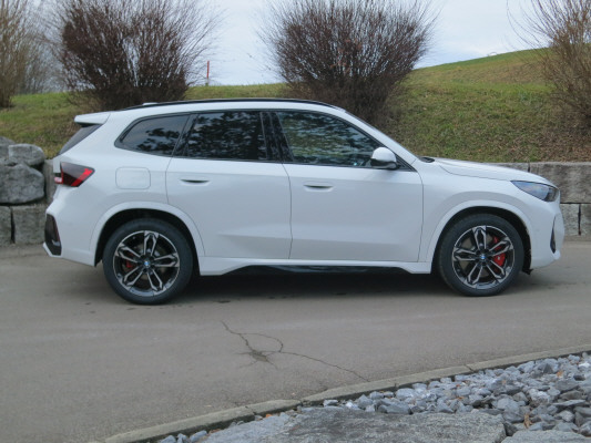 BMW X1 xDr23d 48V M Sport Pro-showroom-element-2