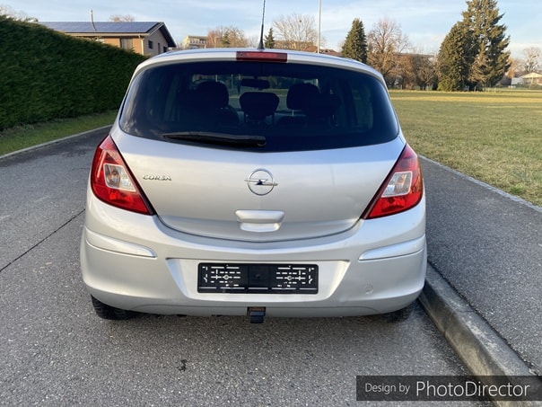 OPEL Corsa 1.4 TP Anniversary Automatic-image-13