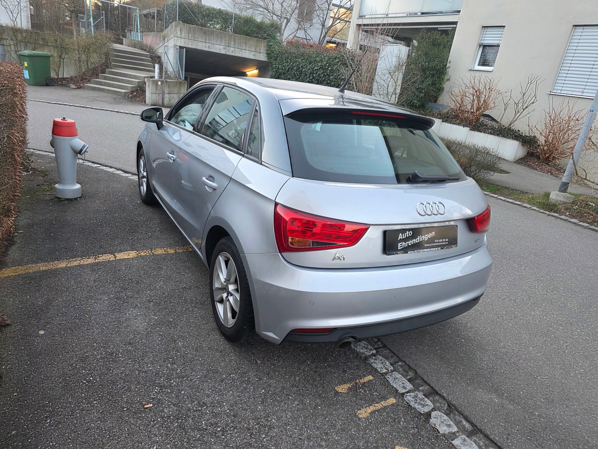 AUDI A1 Sportback 1.4 TDI-image-6