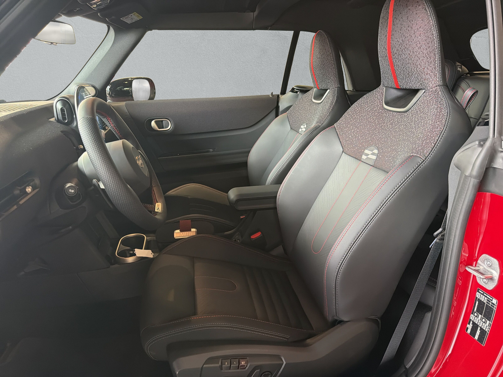 MINI Cooper John Cooper Works Cabriolet DKG-image-9