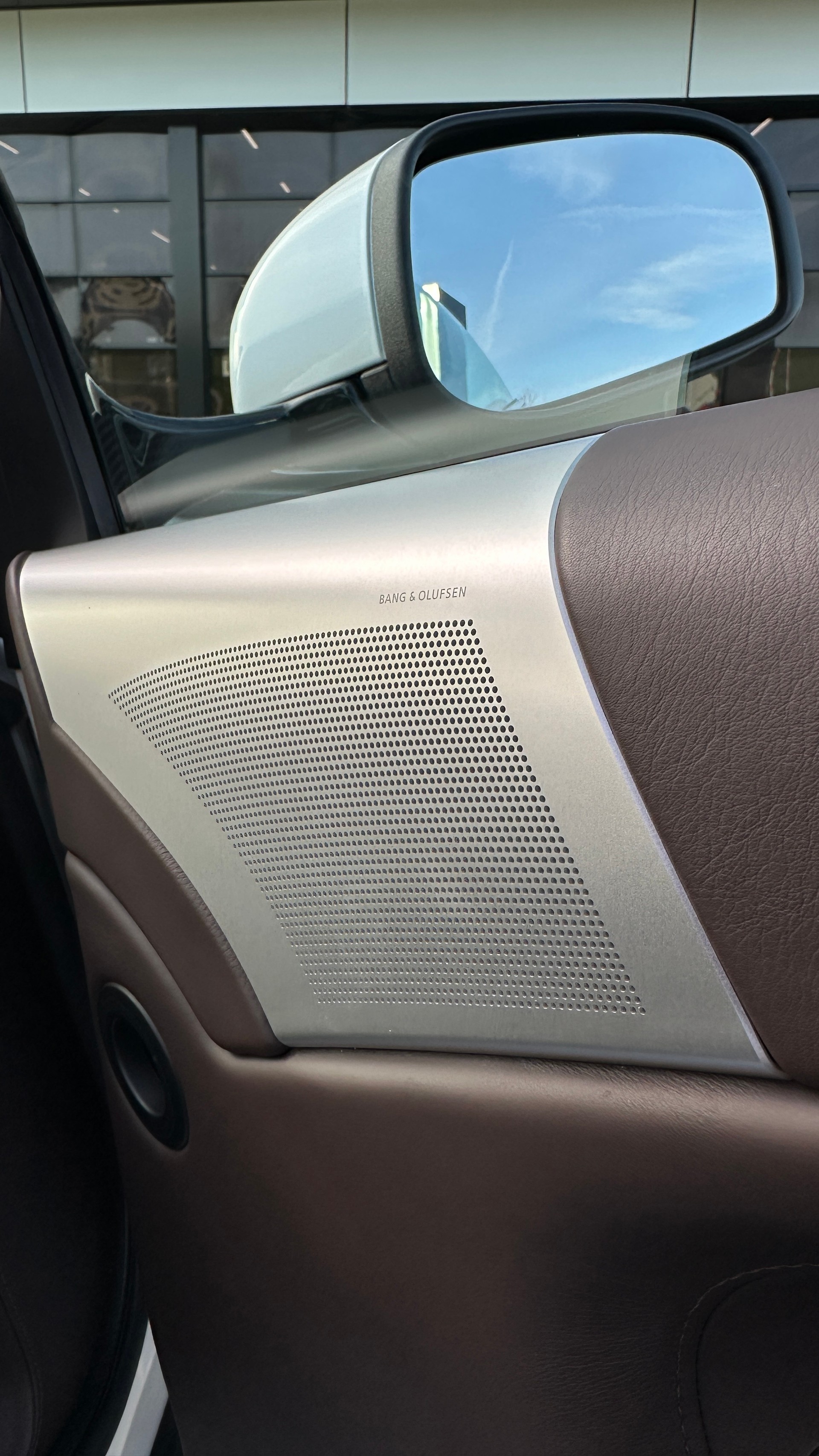 ASTON MARTIN DBS Coupé Touchtronic 2-image-19